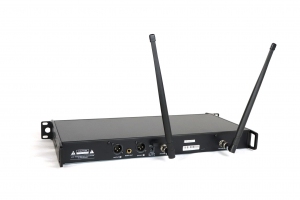 RFIntell QL7R/T1-A 651,800-683,400 МГц 2-канальная радиосистема с 2-мя ручными микрофонами в Новосибирске